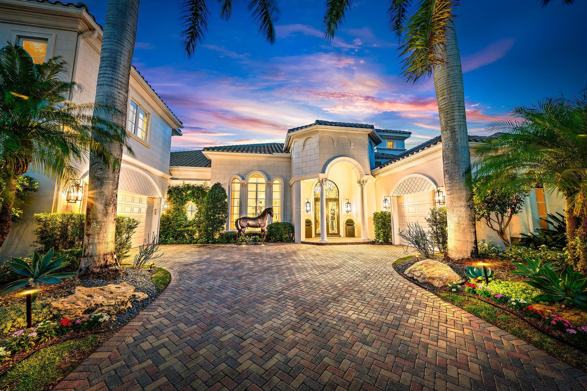 7525 Hawks Landing Drive