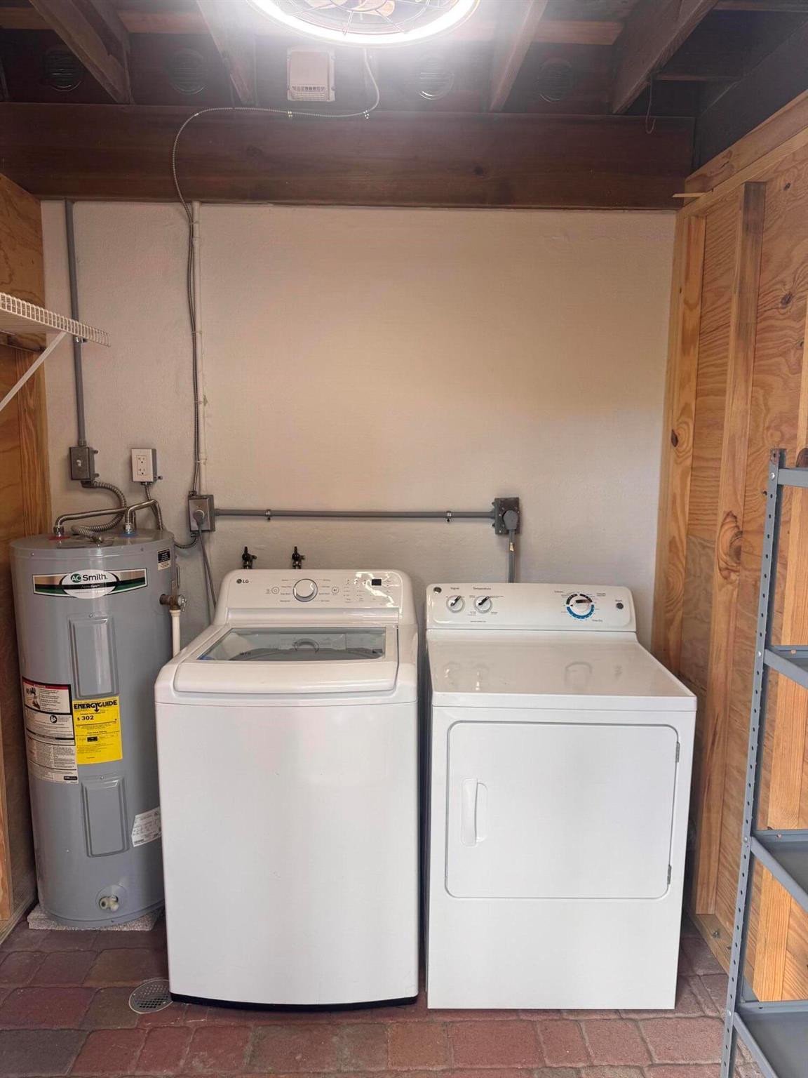 CORAL RIDGE GALT ADD NO 1 - Residential Lease