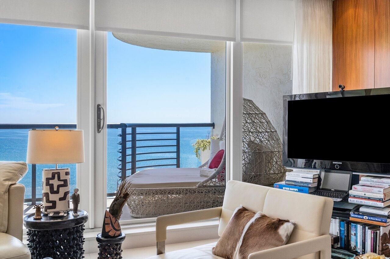 Villa Magna - Residential