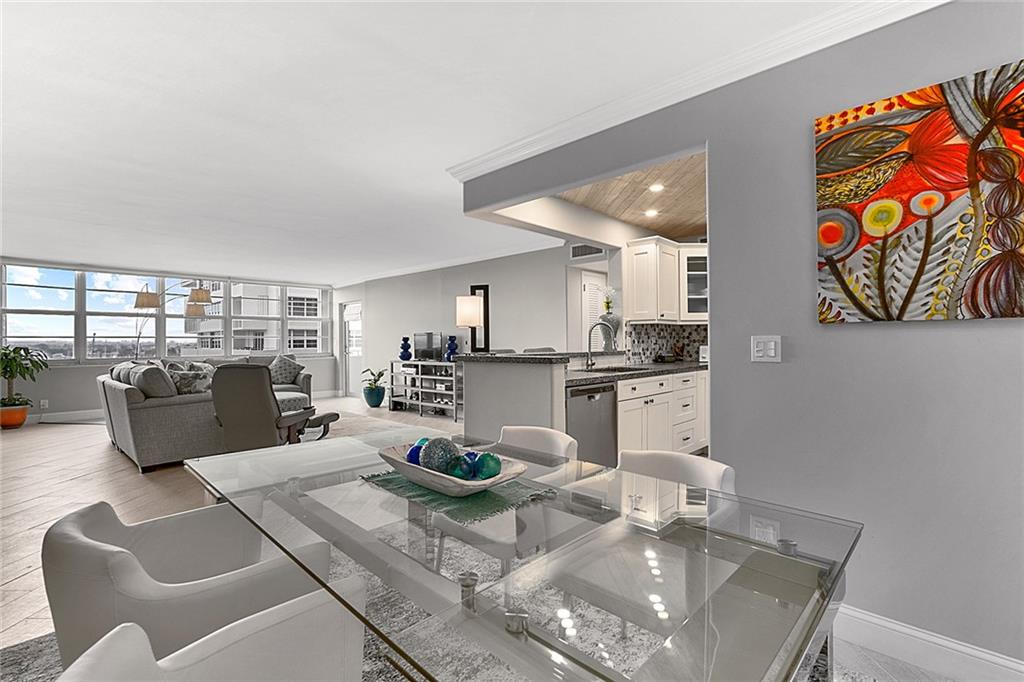 EAST POINT TOWERS CONDO - Residential