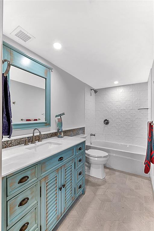 EAST POINT TOWERS CONDO - Residential