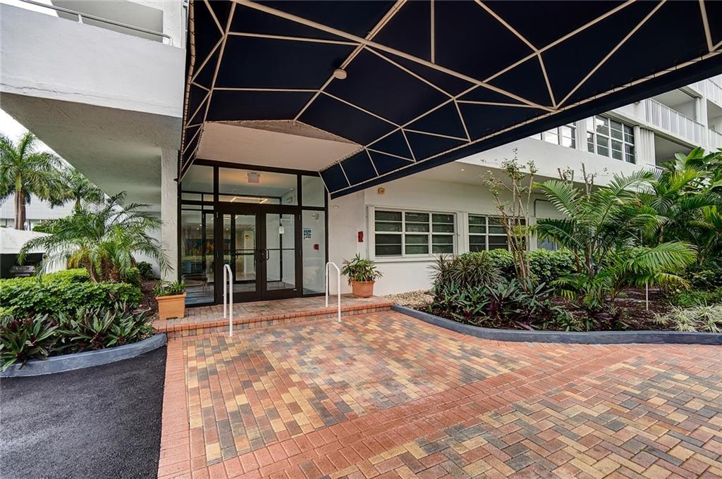EAST POINT TOWERS CONDO - Residential