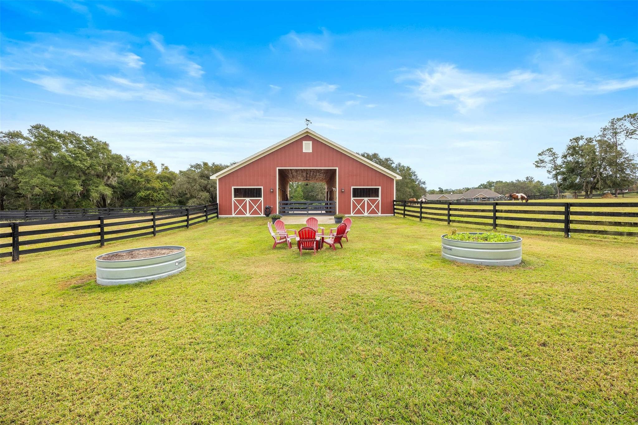 SADDLE RIDGE SUB - Residential