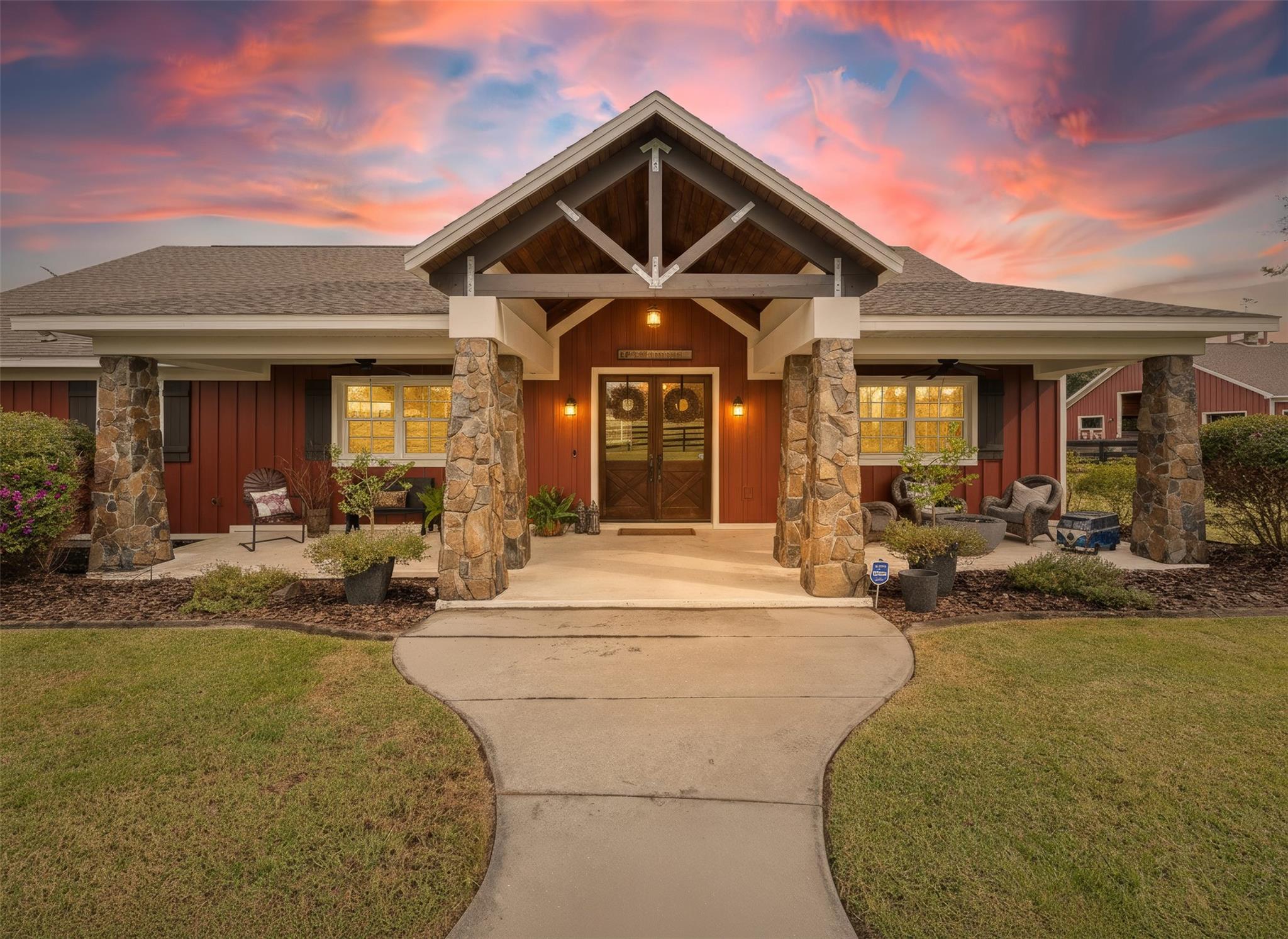 SADDLE RIDGE SUB - Residential