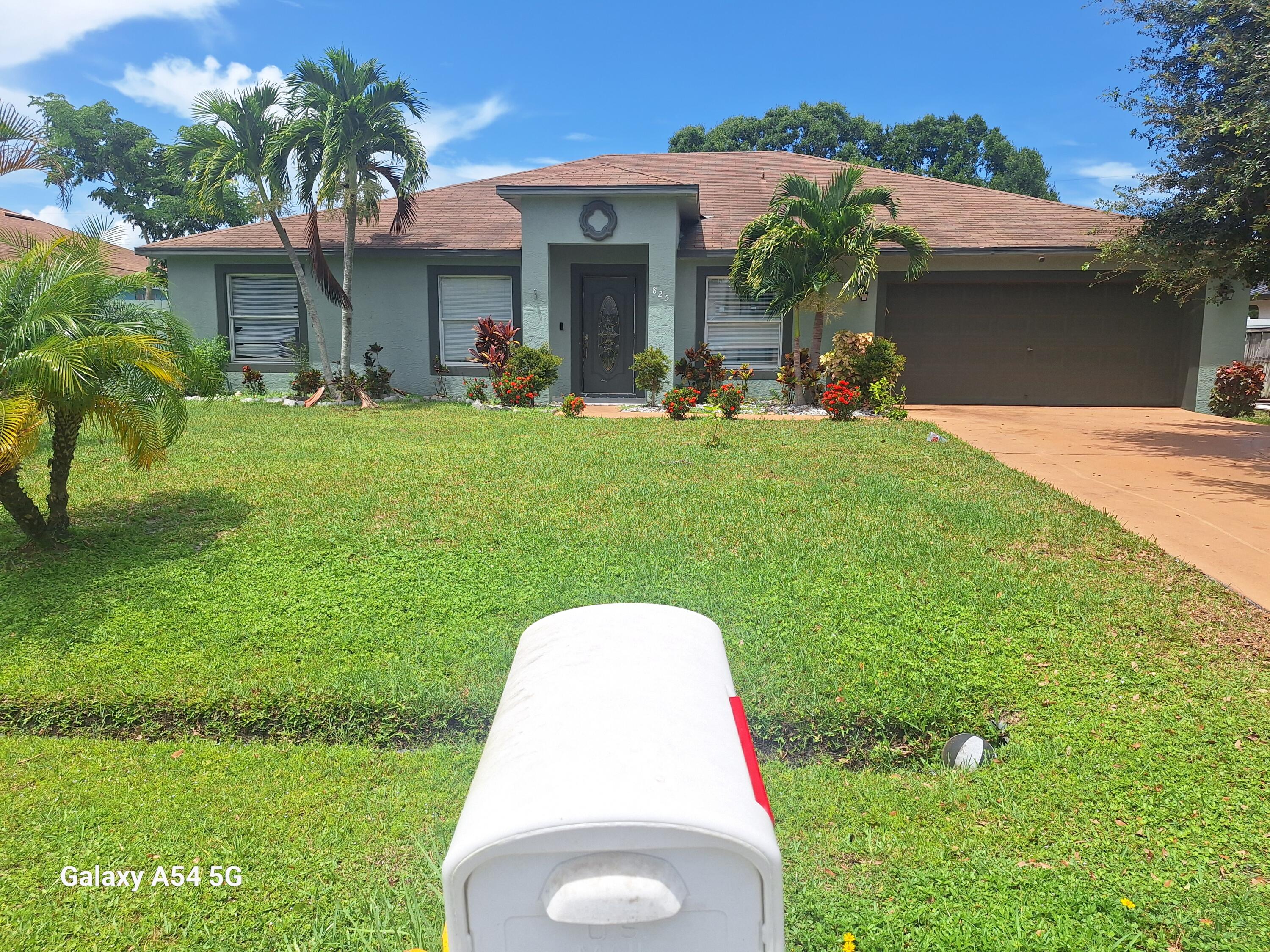 PORT ST LUCIE SECTION 3 - Residential