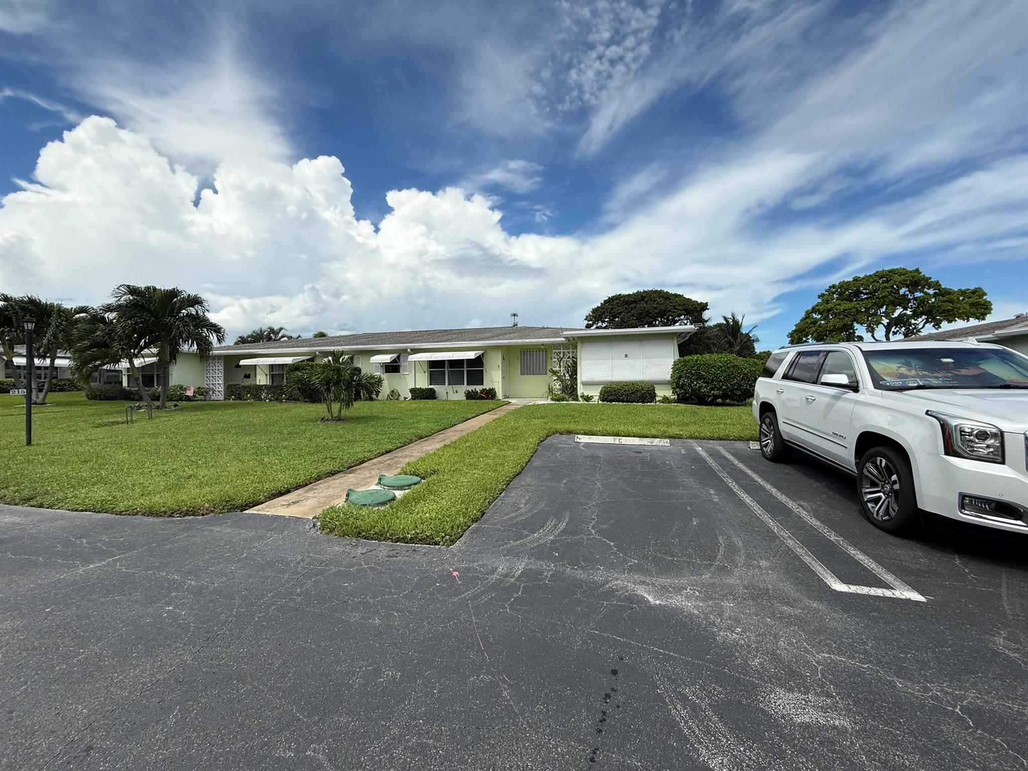 HIGH POINT WEST CONDO 2 - Residential