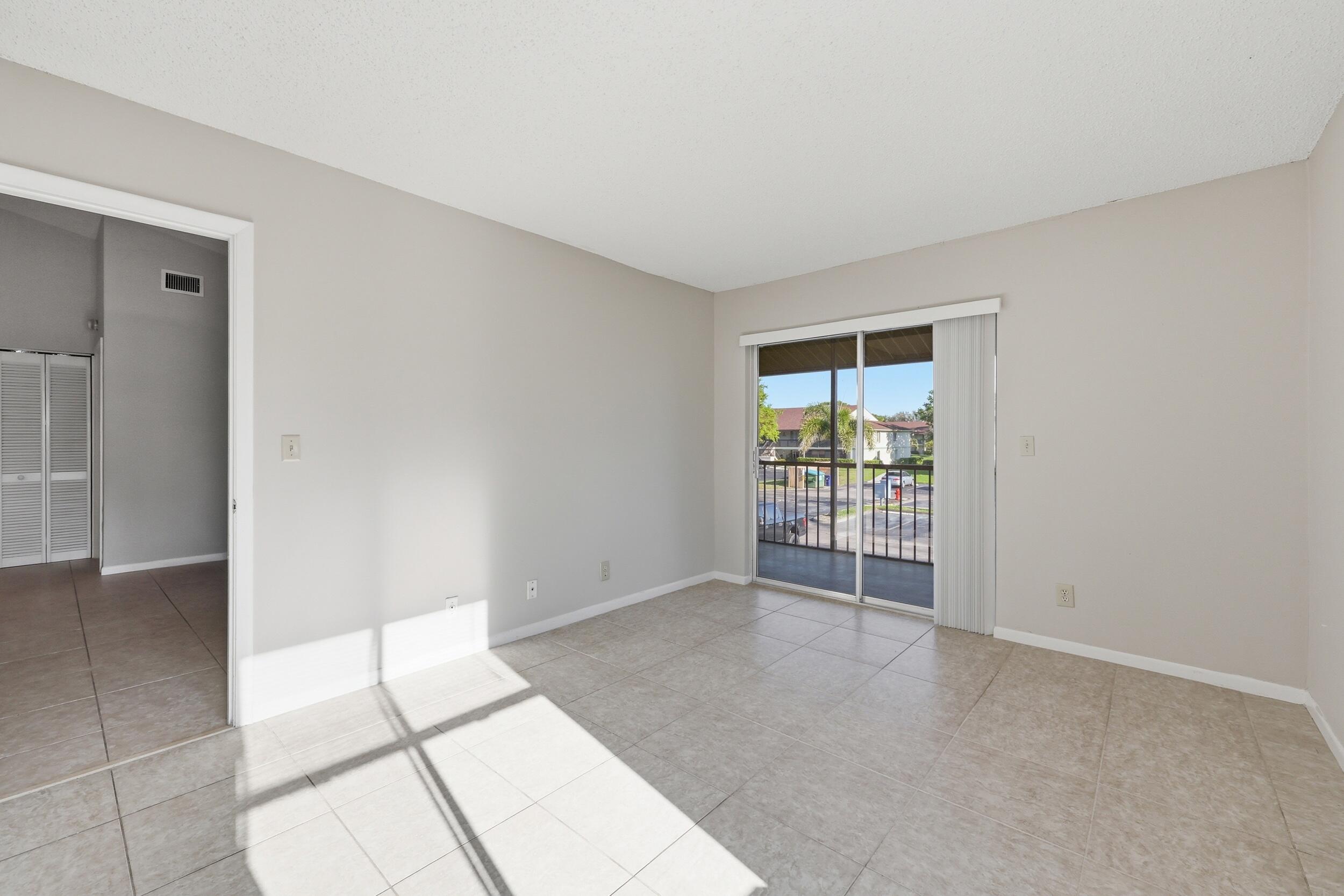 CHASEWOOD OF JUPITER CONDO - Residential
