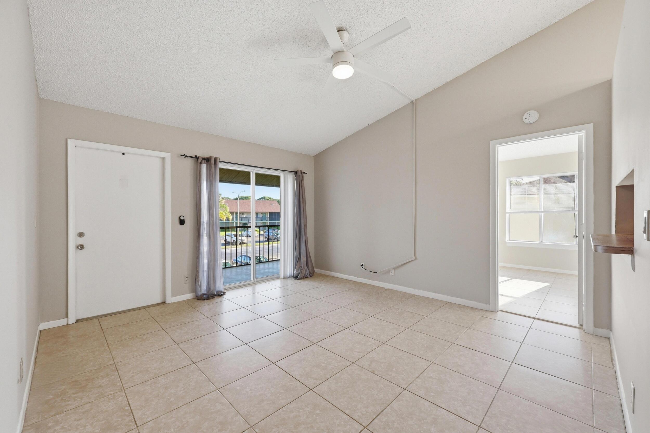CHASEWOOD OF JUPITER CONDO - Residential