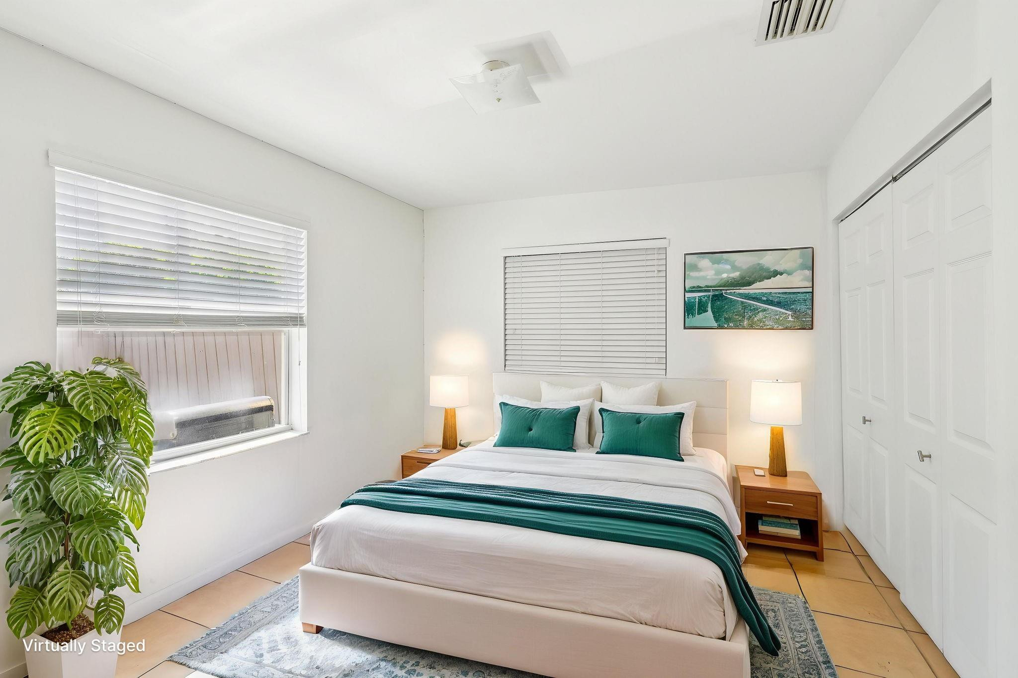 Leslie Homes 37-43 B - Residential