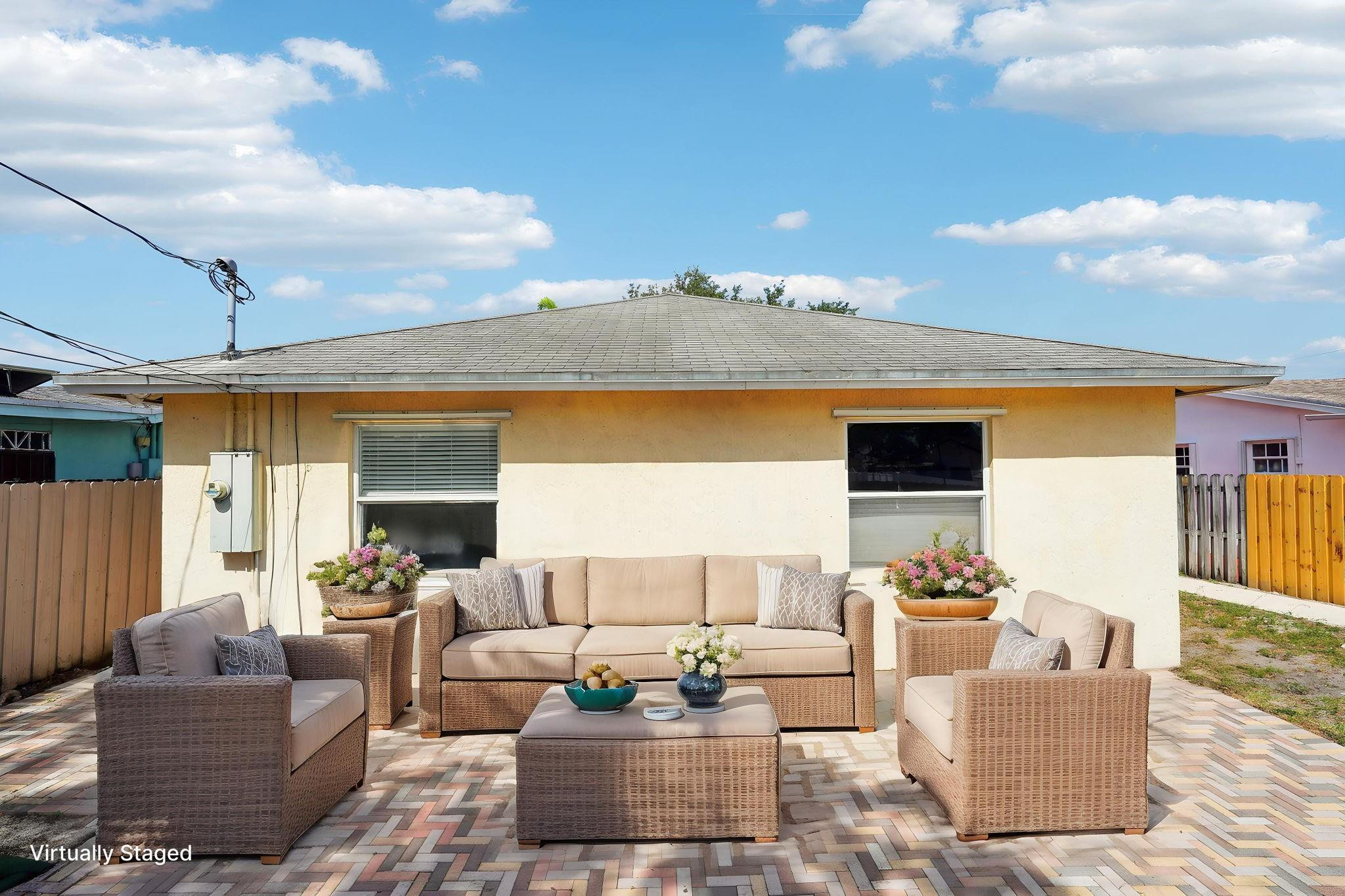 Leslie Homes 37-43 B - Residential