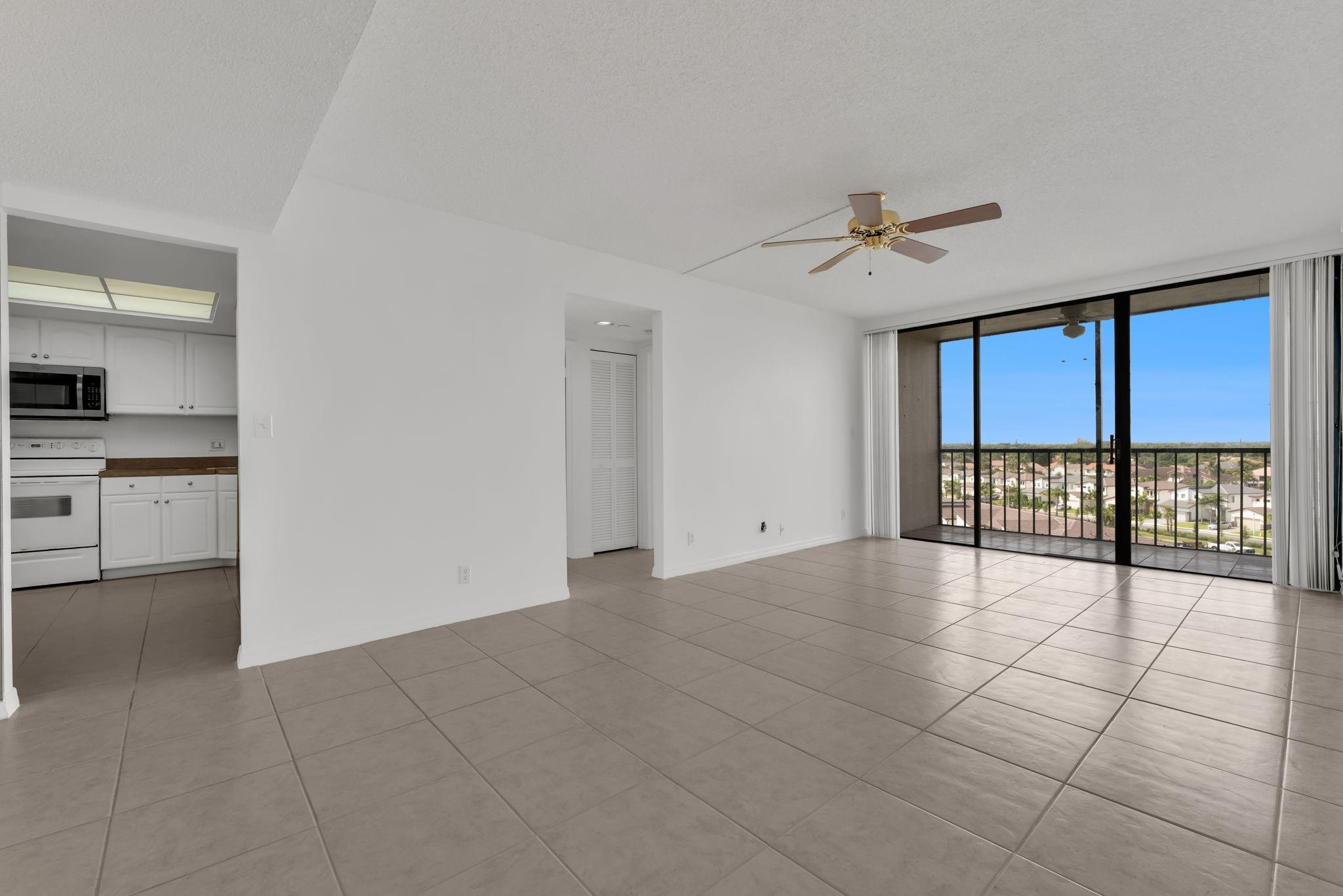 5951 Wellesley Park Dr 705