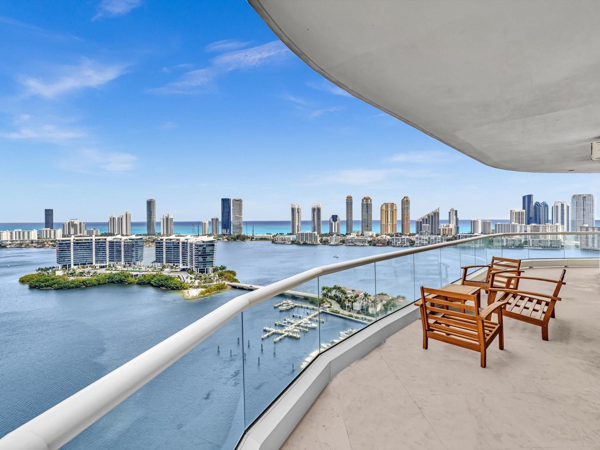 7000 ISL BLVD WILLIAMS IS - Residential