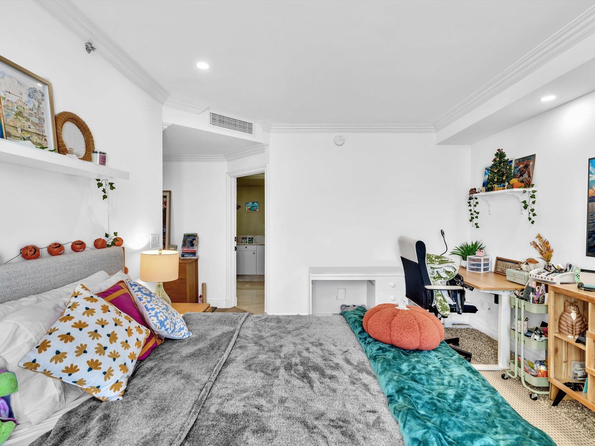 7000 ISL BLVD WILLIAMS IS - Residential