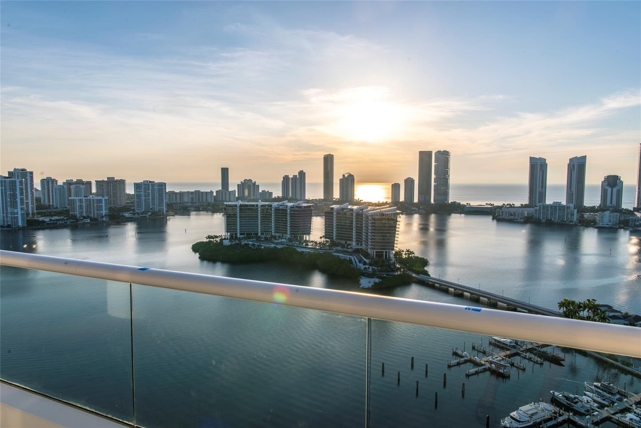 7000 ISL BLVD WILLIAMS IS - Residential