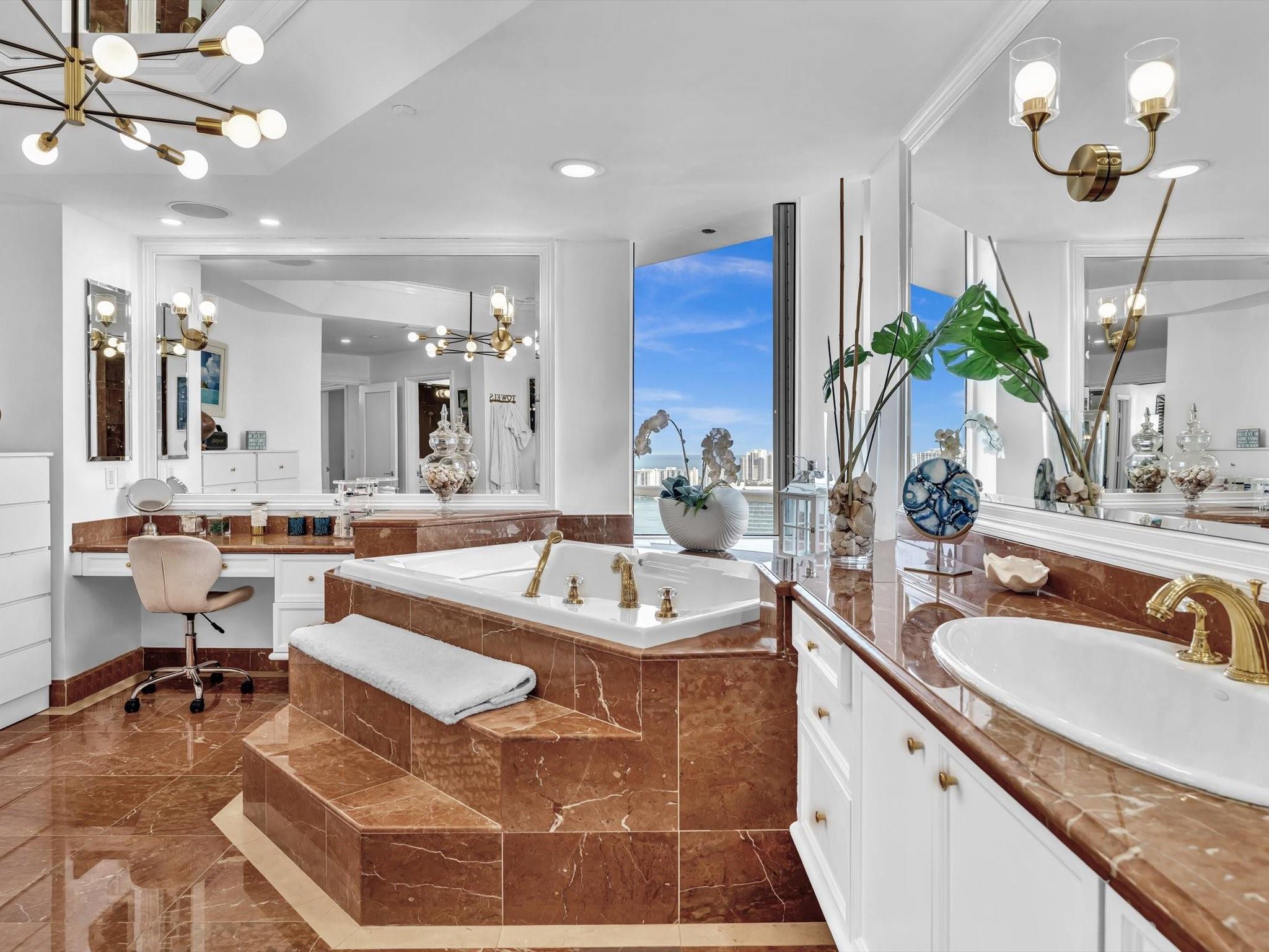 7000 ISL BLVD WILLIAMS IS - Residential