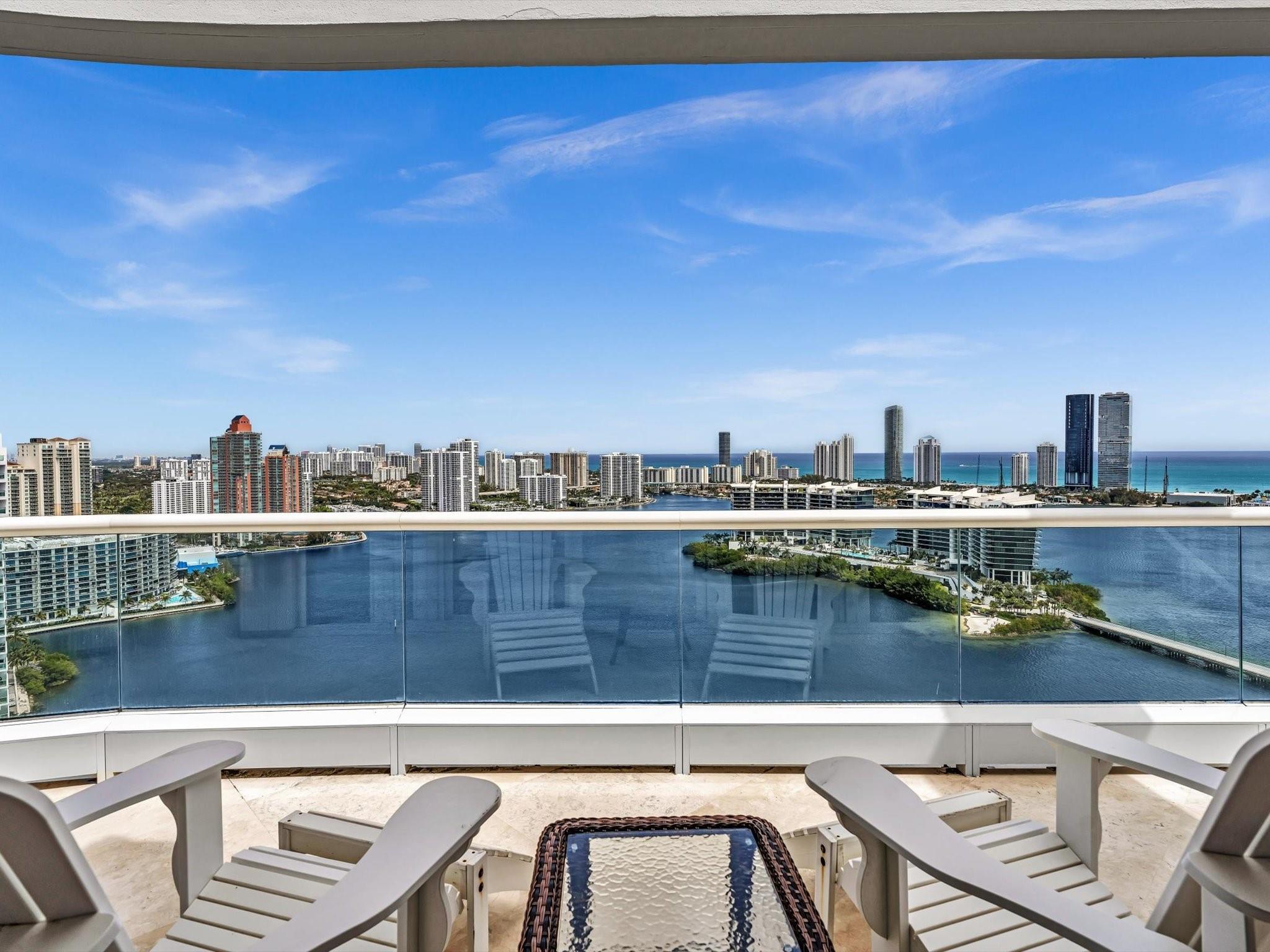 7000 ISL BLVD WILLIAMS IS - Residential