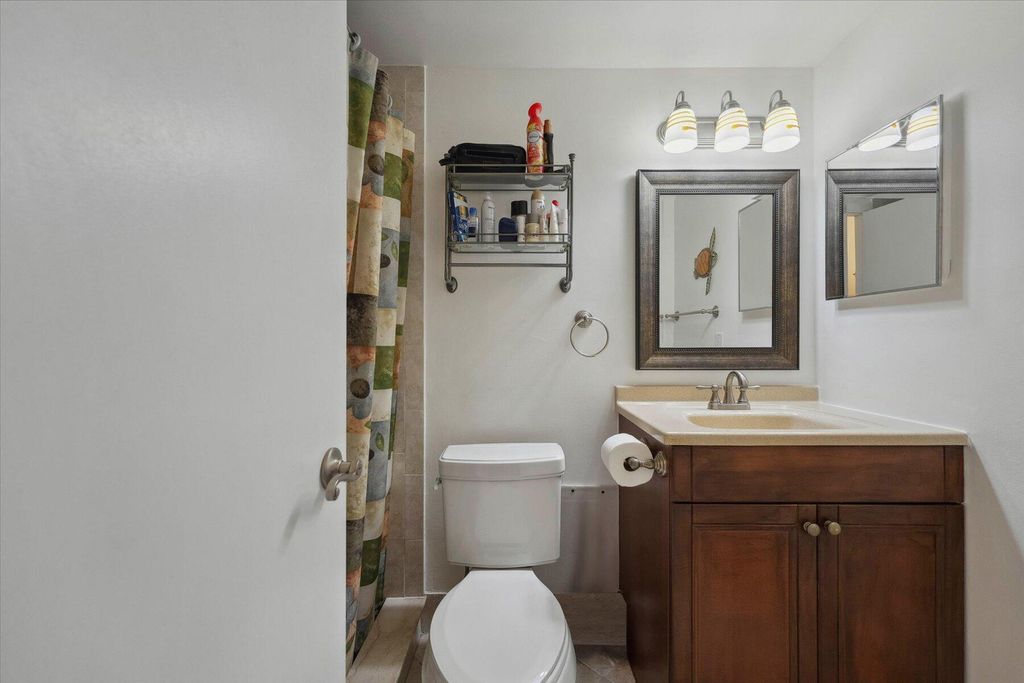 Photo of 41 Easthampton B, West Palm Beach, FL 33417 (MLS # R11071131)