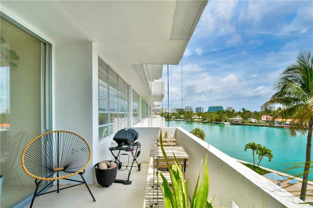 Mediterranean Condo - Residential