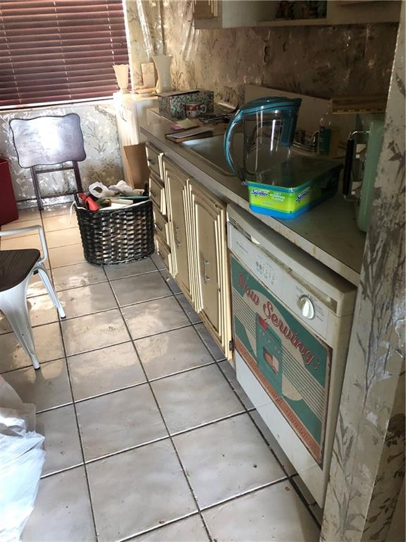 FAIRWAYS OF TAMARAC - Residential