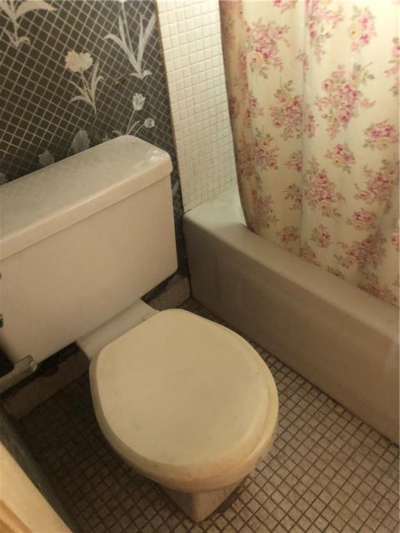 FAIRWAYS OF TAMARAC - Residential