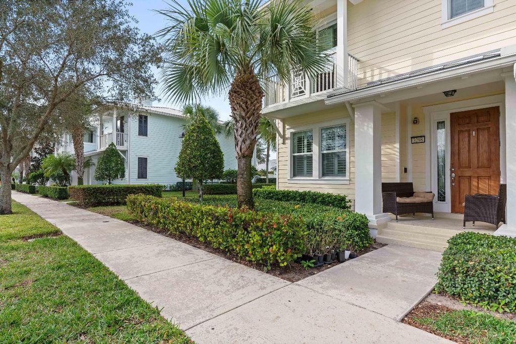 Photo of 3298 W Mallory Boulevard, Jupiter, FL 33458 (MLS # R10947193)