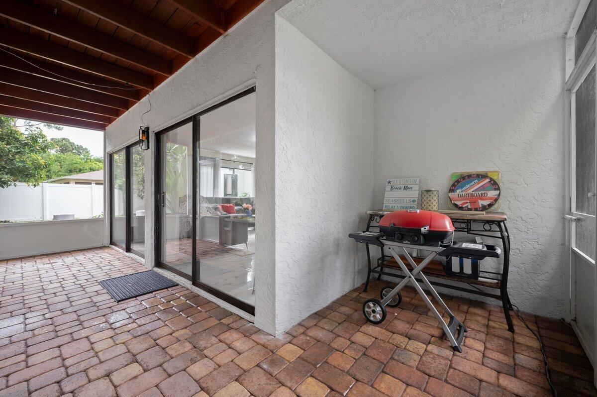 PORT ST LUCIE SECTION 13 - Residential Lease