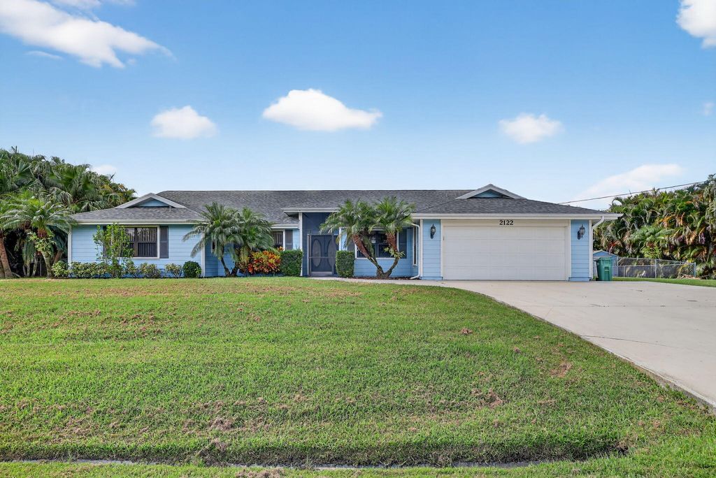 Photo of 2122 SW Cadiz Avenue, Port Saint Lucie, FL 34953 (MLS # R11115125)