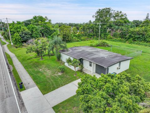 A home in Port St Lucie