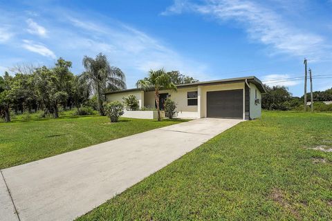 A home in Port St Lucie