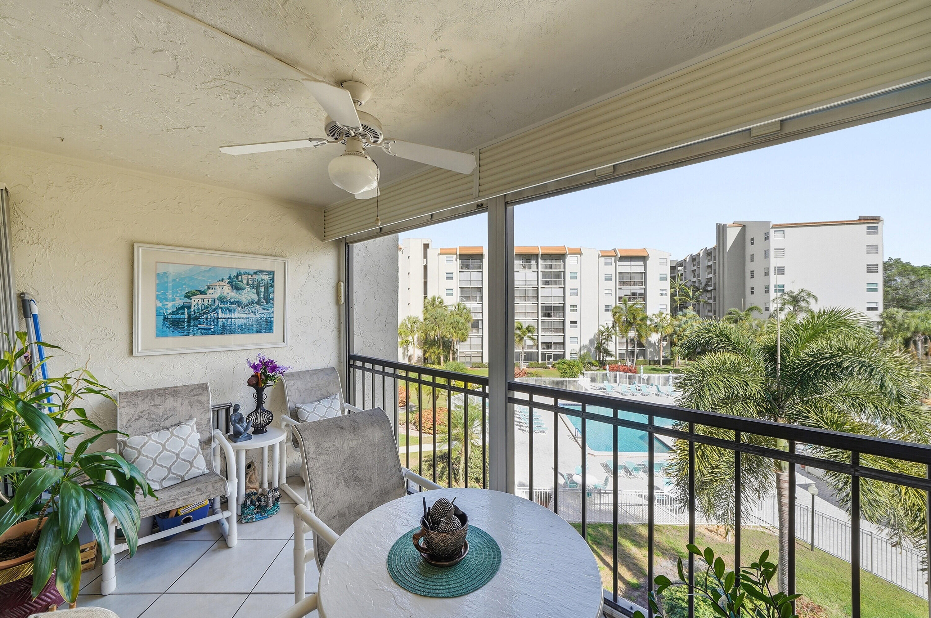 18TH HOLE AT INVERRARY CONDO - Residential