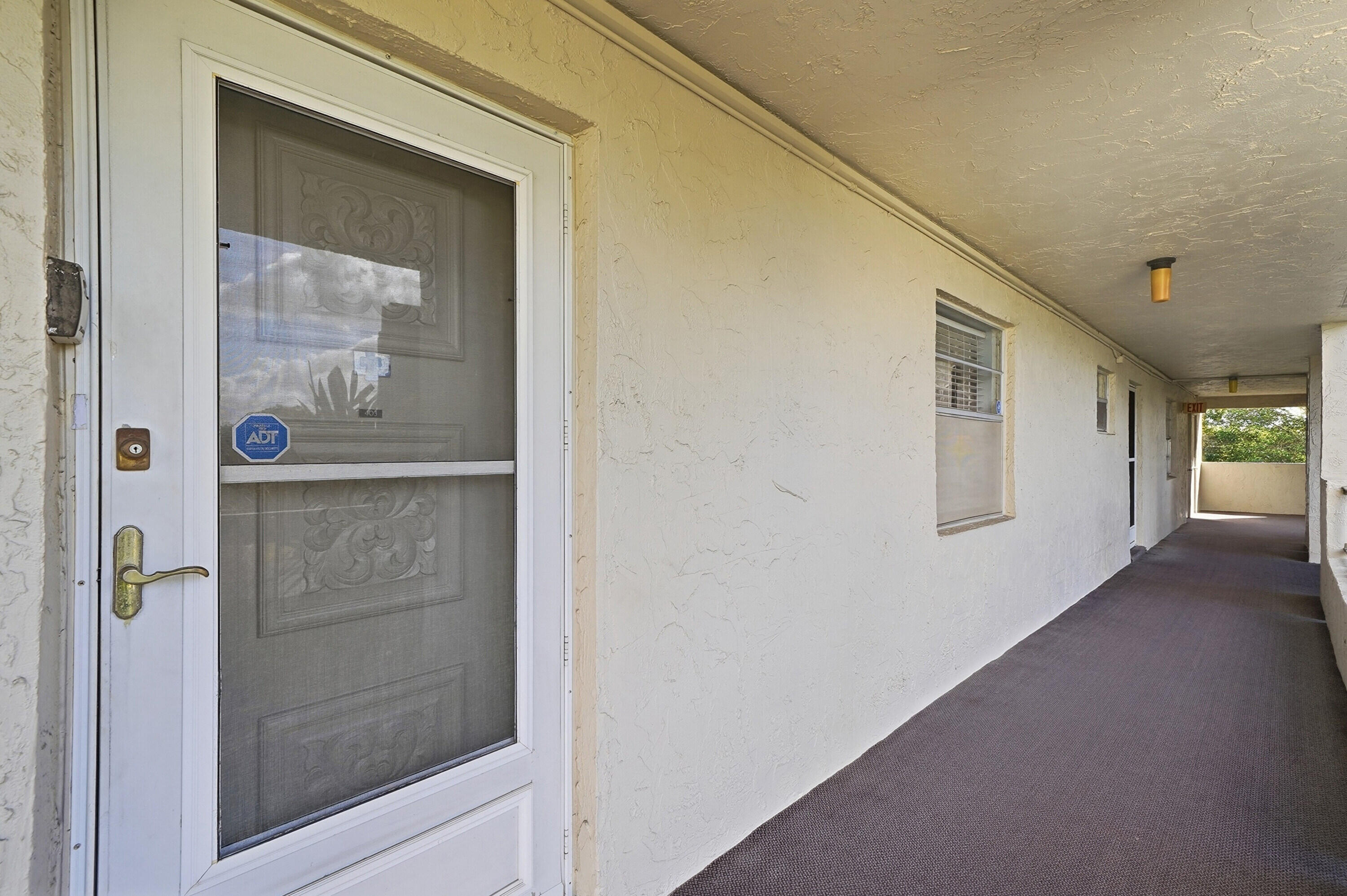 18TH HOLE AT INVERRARY CONDO - Residential