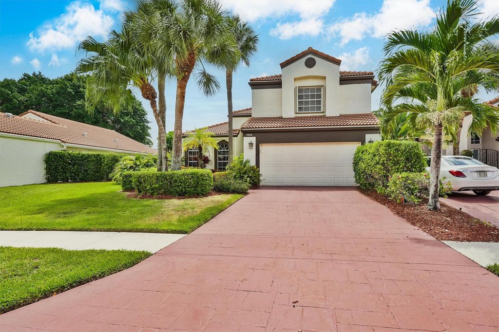 Photo of 7204 Via Palomar, Boca Raton, FL 33433 (MLS # F10516564)