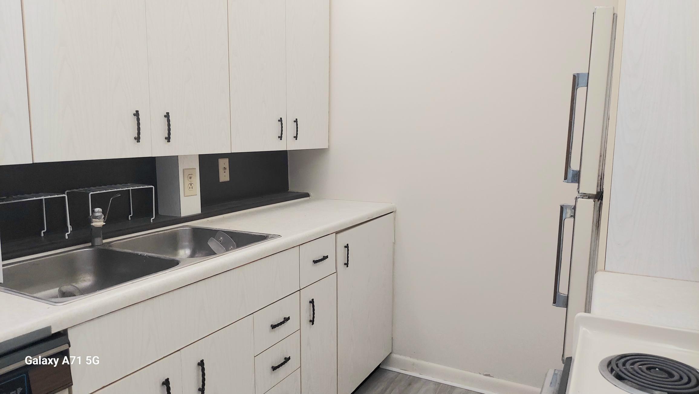 2069 Yarmouth D 2069