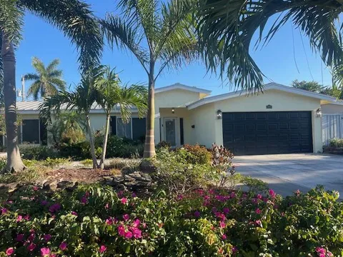 1028 SE 13th Court, Deerfield Beach, FL MLS: R11082904