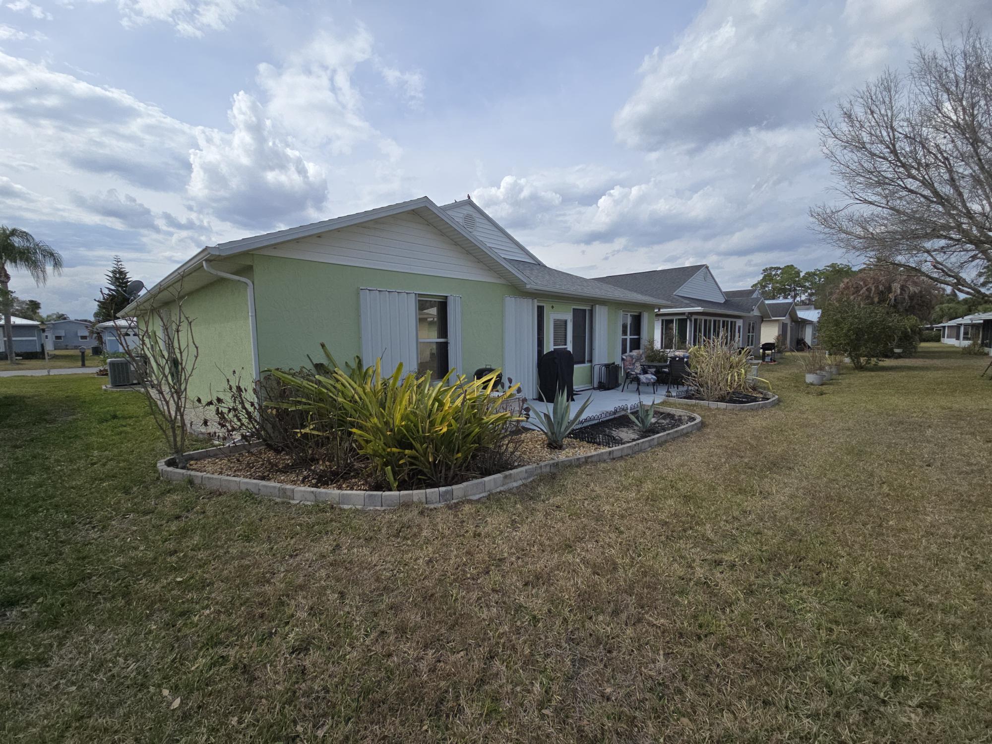 SPANISH LAKES FAIRWAYS NE PHASE - Residential