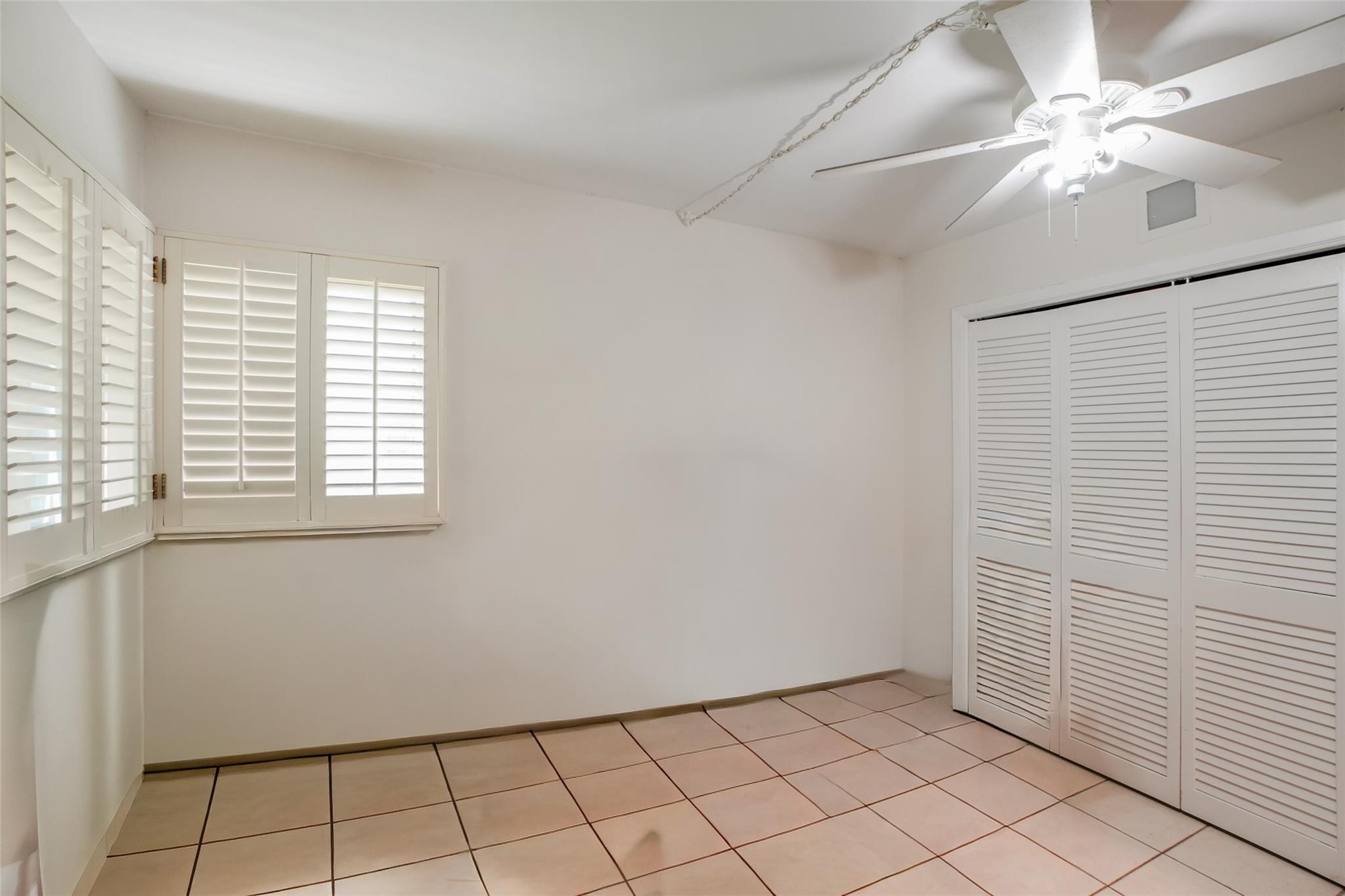 RIVER PARK UNIT 2 - Residential