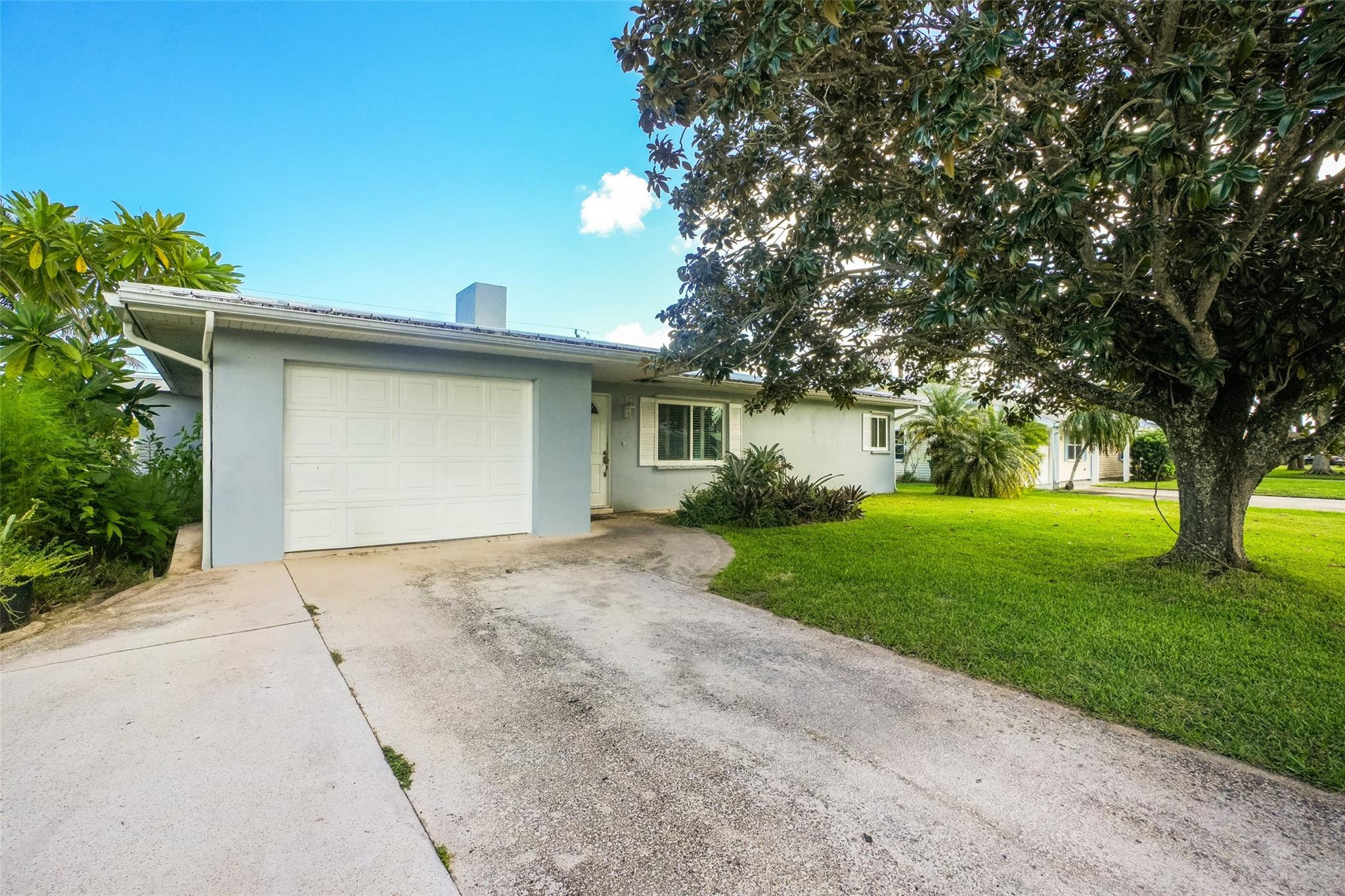 RIVER PARK UNIT 2 - Residential