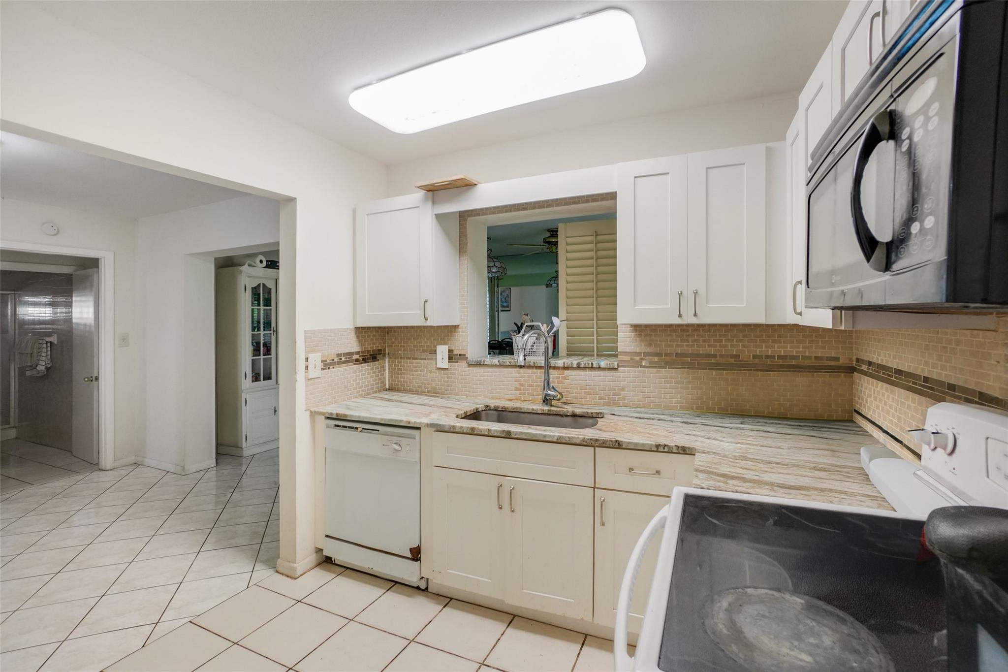 RIVER PARK UNIT 2 - Residential