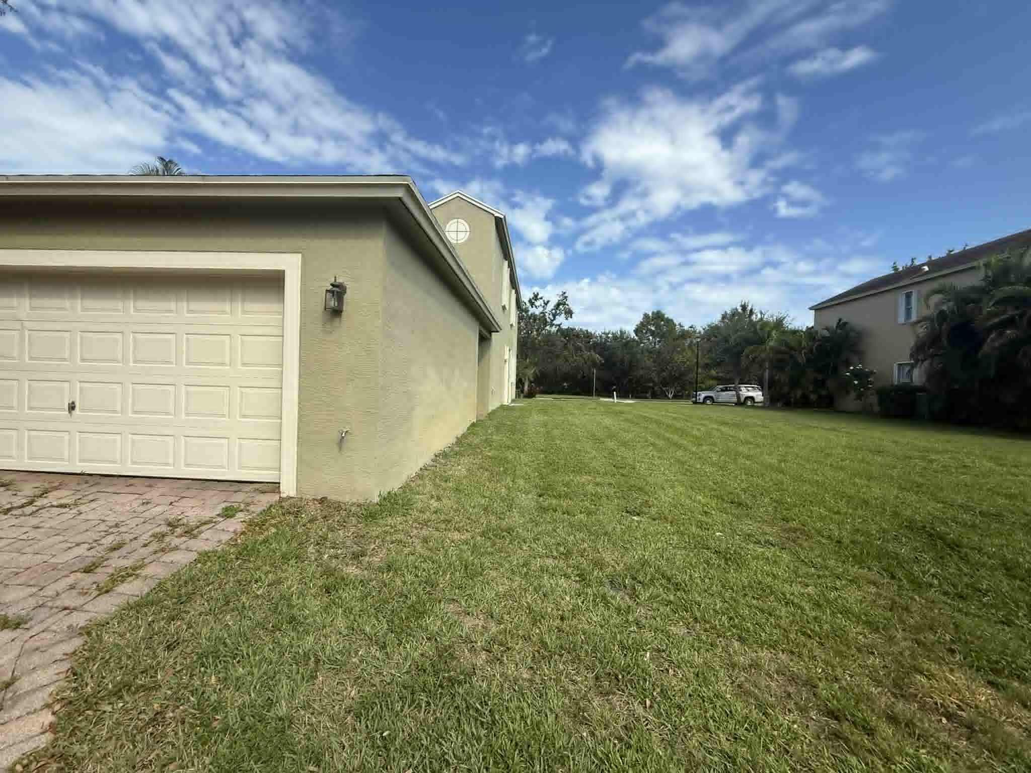 EAST LAKE VILLAGE NO 3 - Land