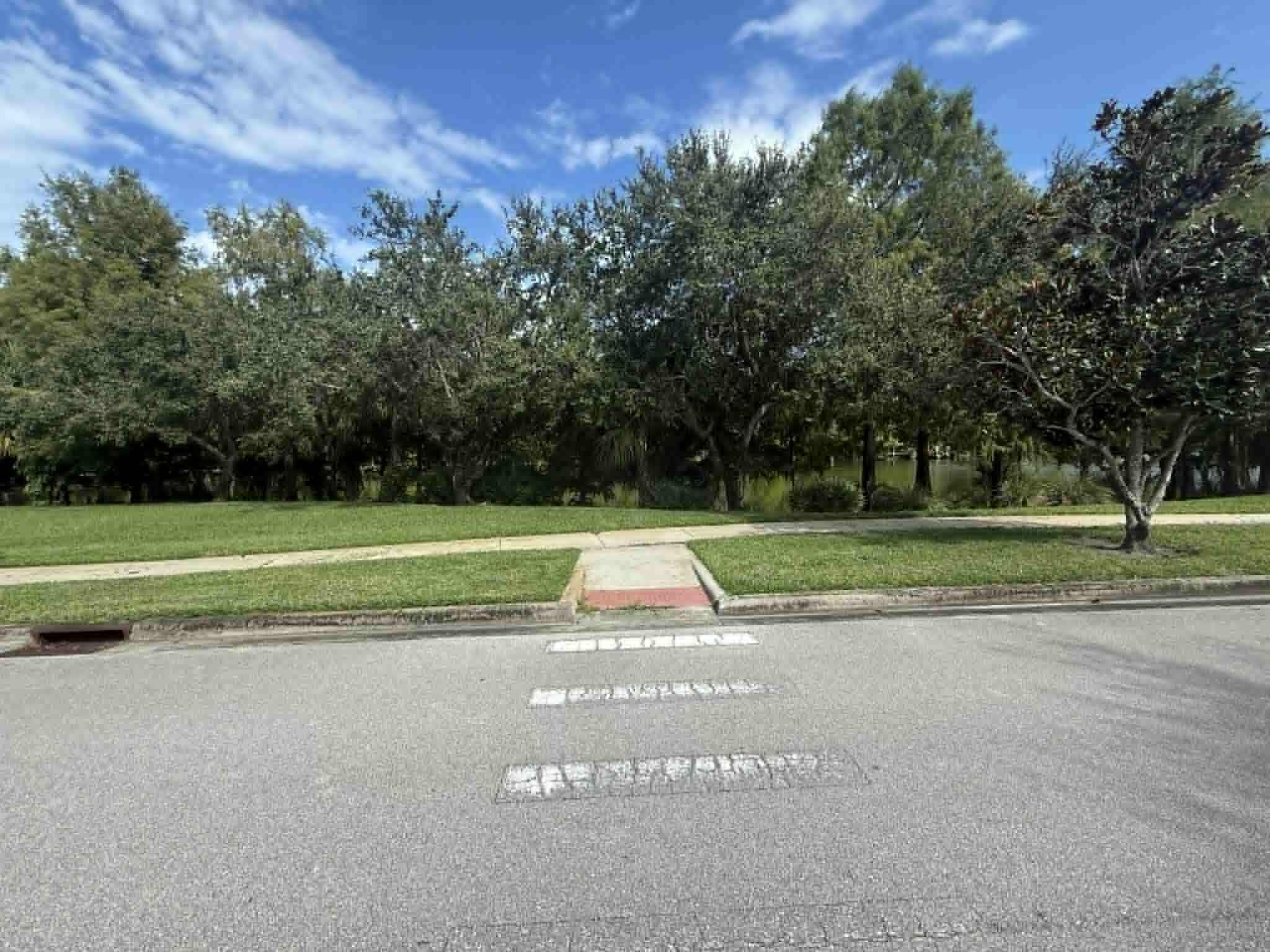 EAST LAKE VILLAGE NO 3 - Land