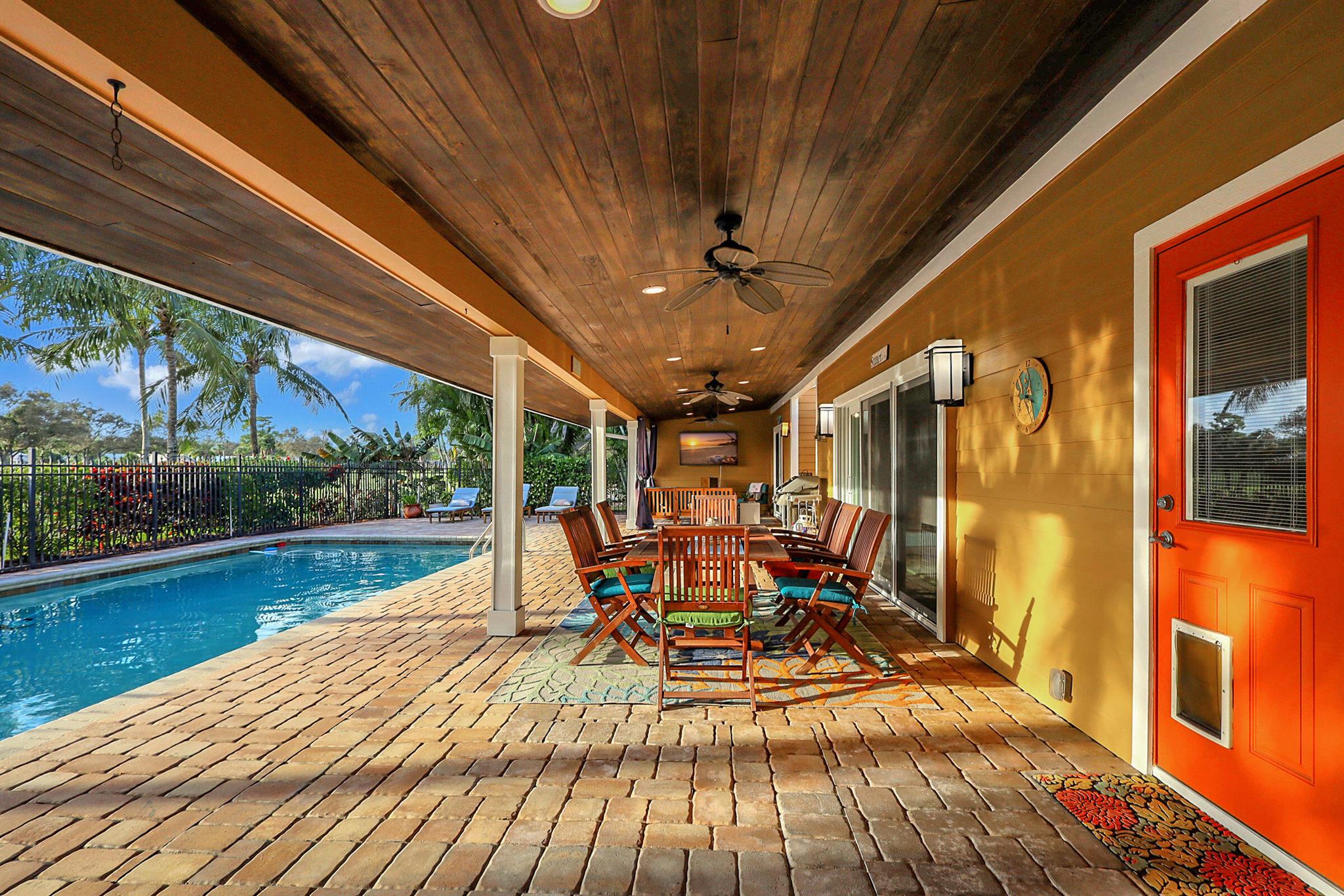 YACHT & COUNTRY CLUB OF S - Residential Lease