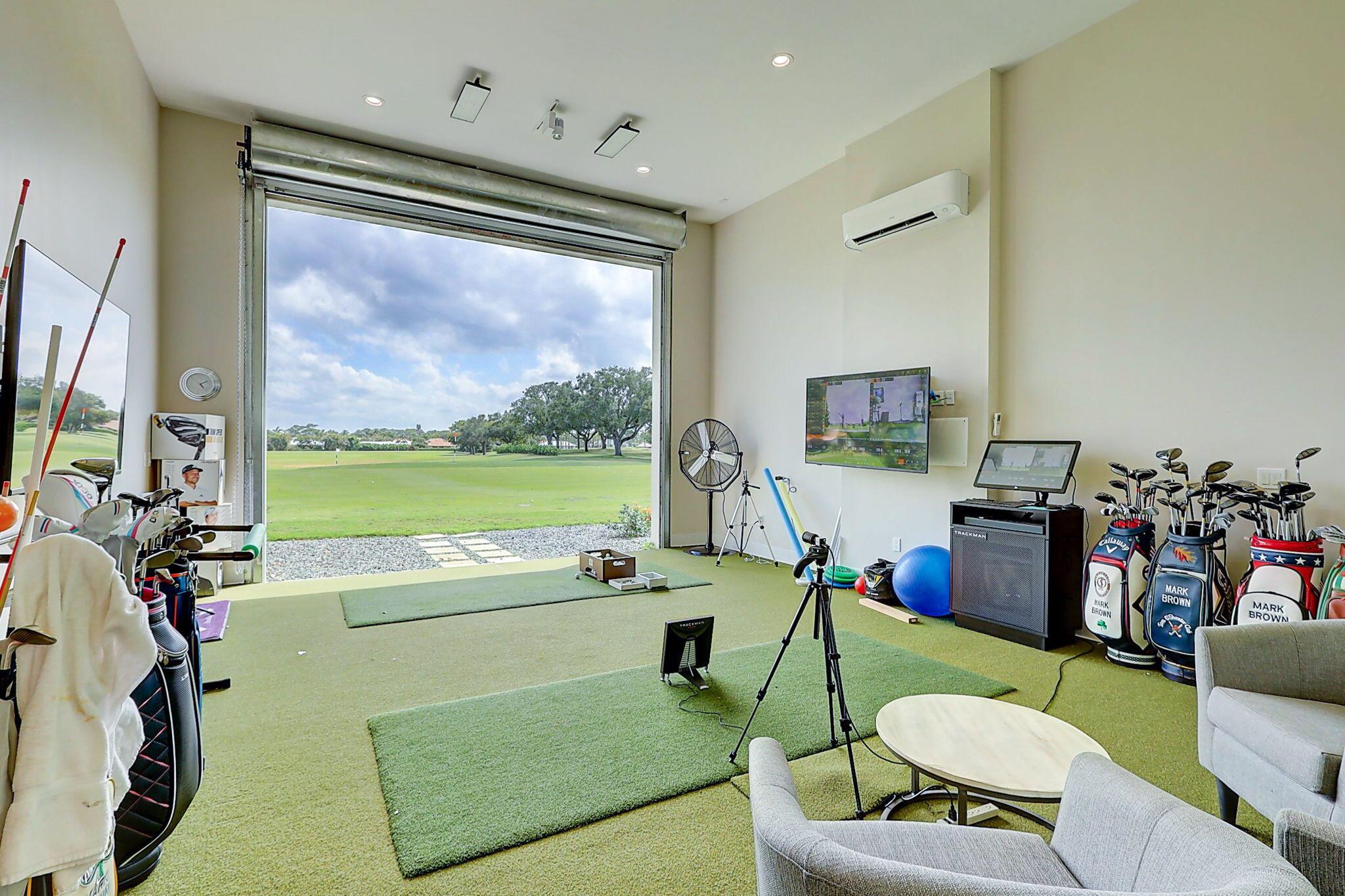 YACHT & COUNTRY CLUB OF S - Residential Lease