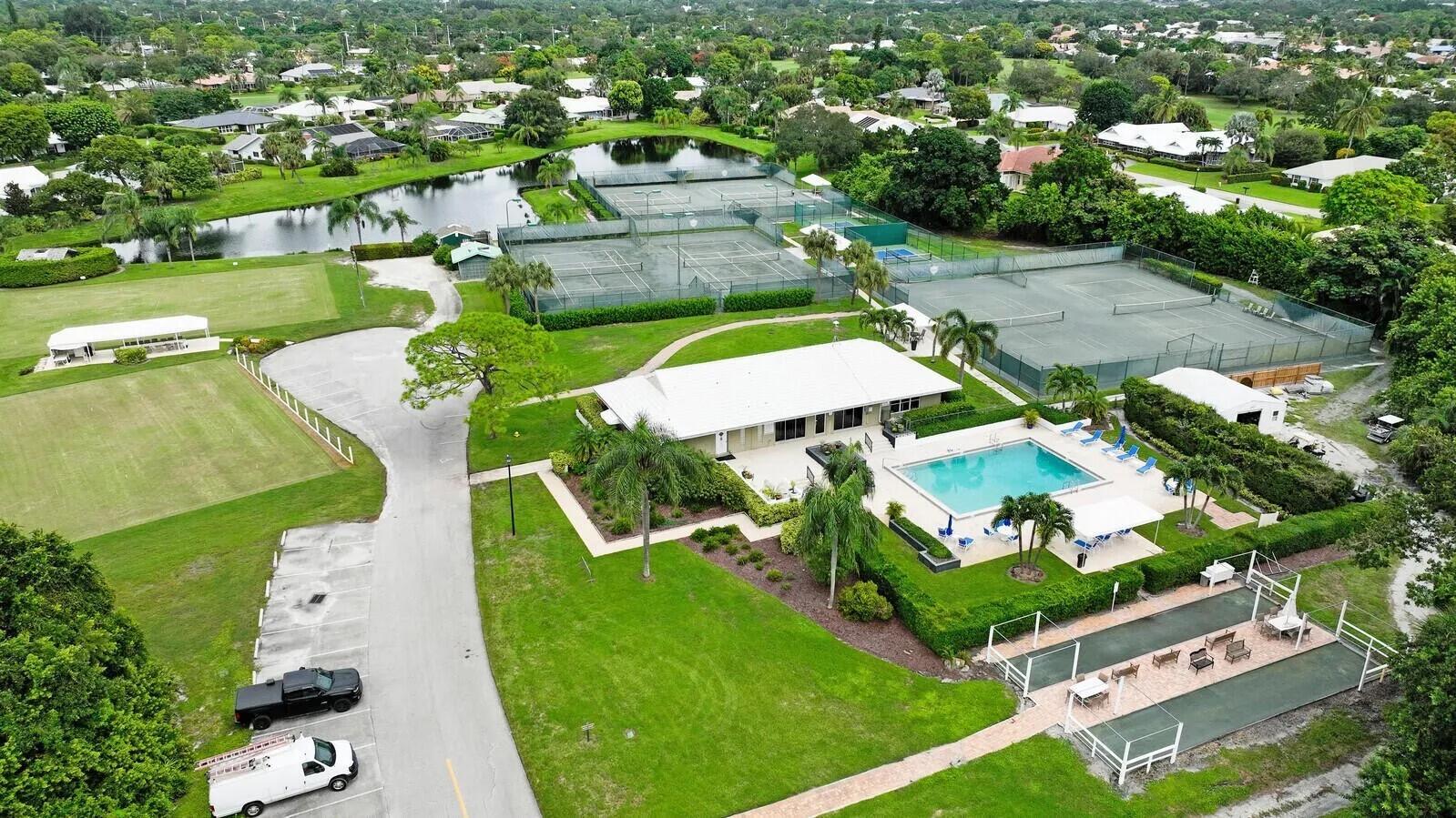 YACHT & COUNTRY CLUB OF S - Residential Lease