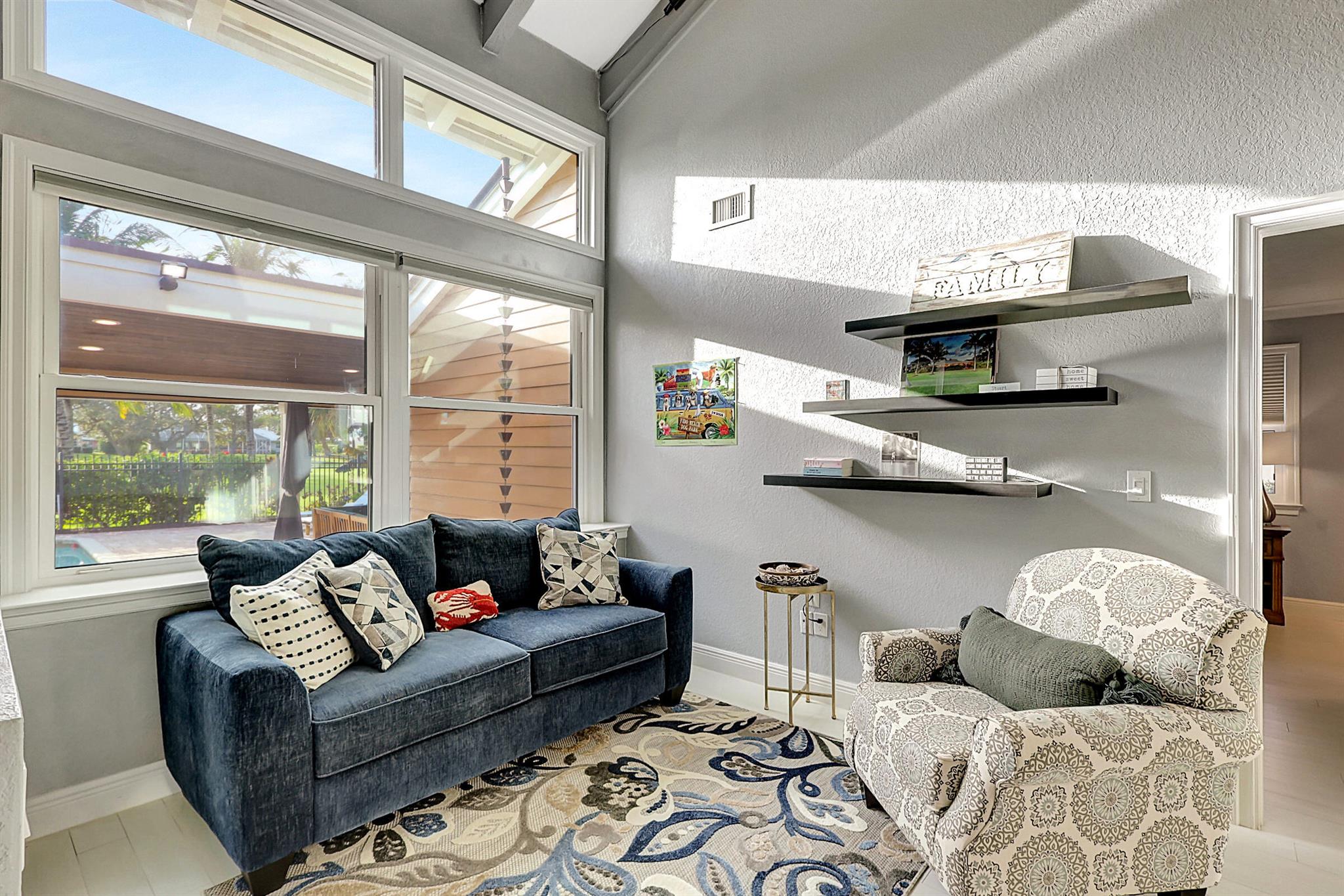 YACHT & COUNTRY CLUB OF S - Residential Lease