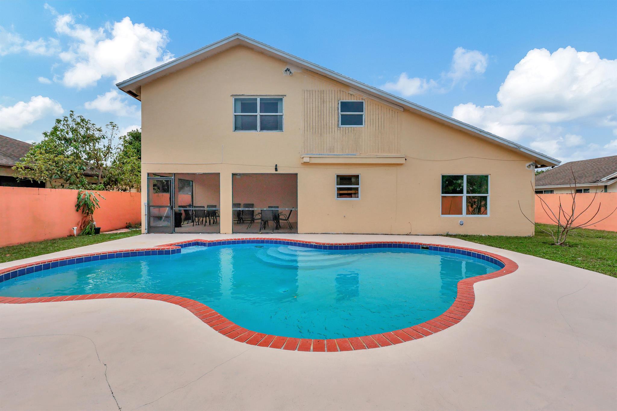 WOODED ACRES - Residential