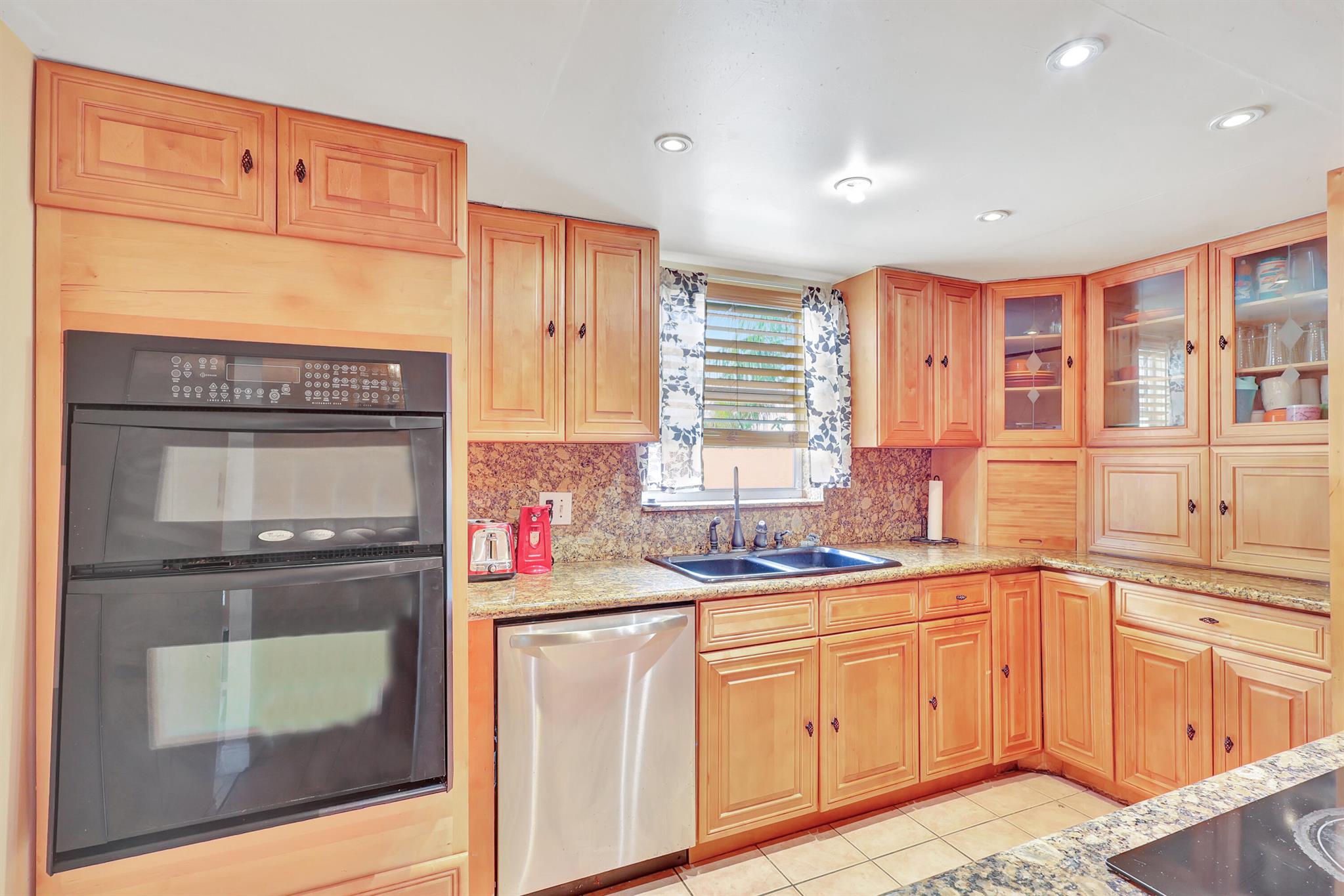 WOODED ACRES - Residential