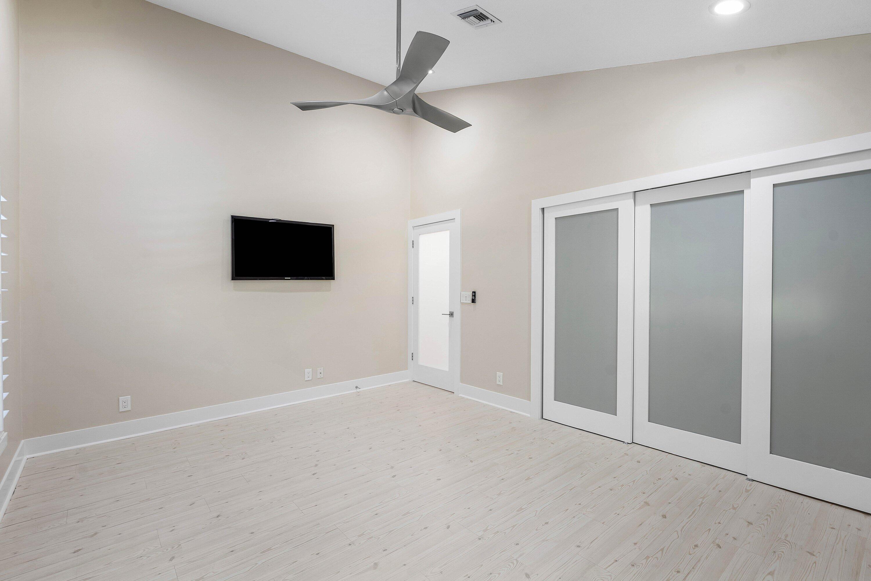 EASTPOINTE - Residential