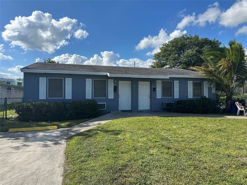 741 NW 10th Ter Fort Lauderdale FL 33311