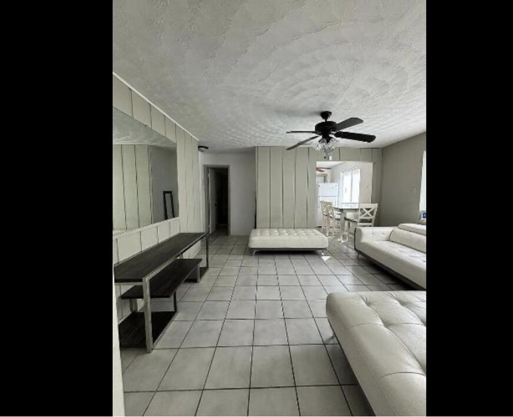 Photo of 6420 Oak Street, Hollywood, FL 33024 (MLS # B26002708)