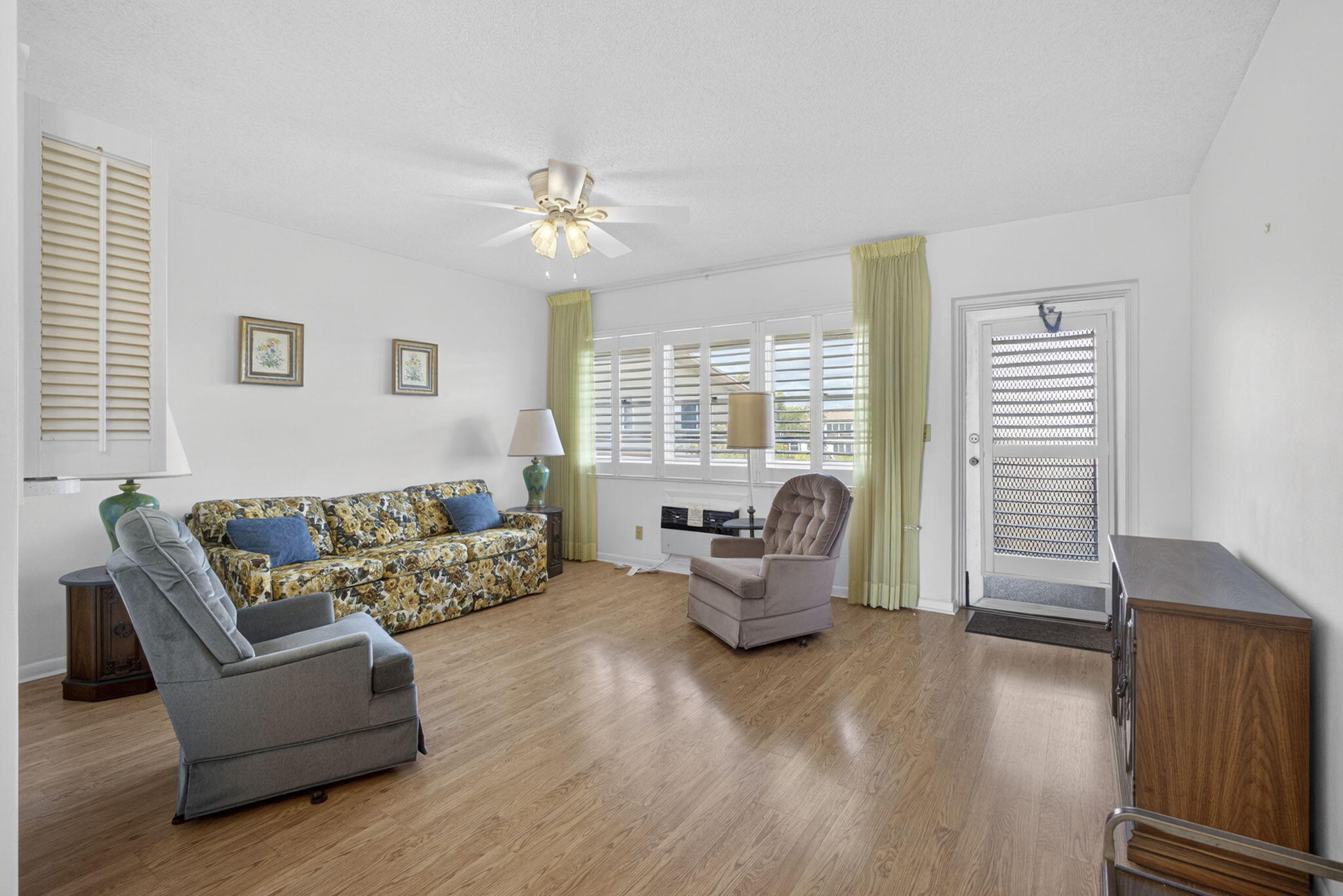 BEDFORD CONDO - Residential